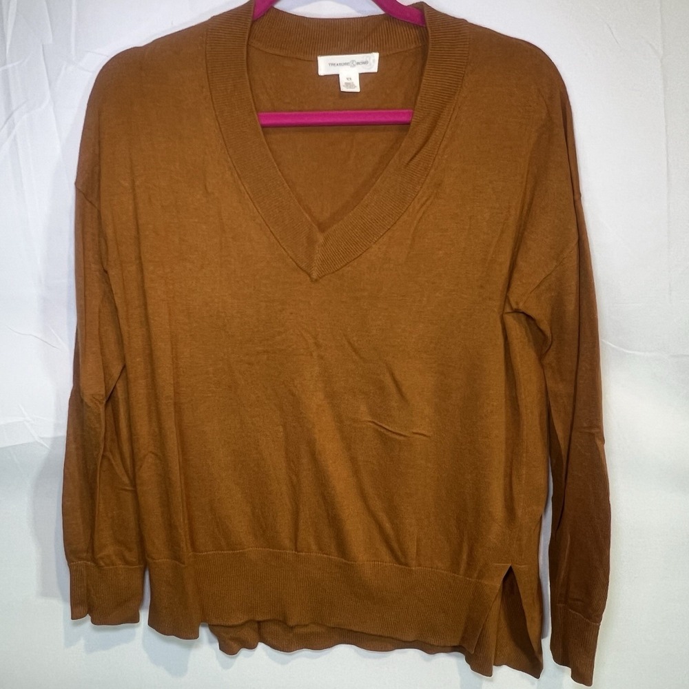 Treasure & Bond Fall Carmel Brown V-Neck Sweater Womens Size XSmall XS Shirt